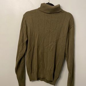 Beautiful and warm soft green turtleneck